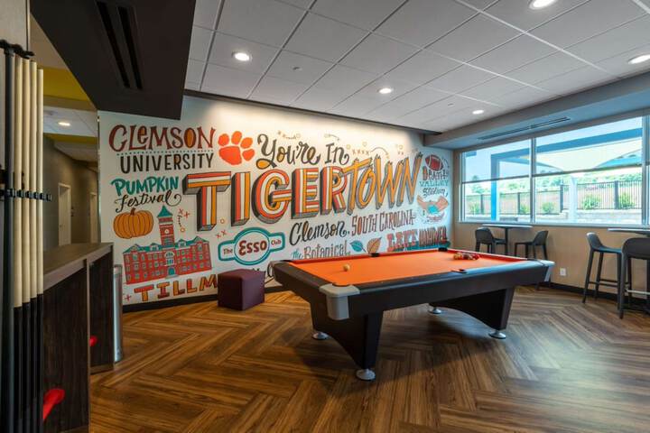 Tru by Hilton Seneca Clemson