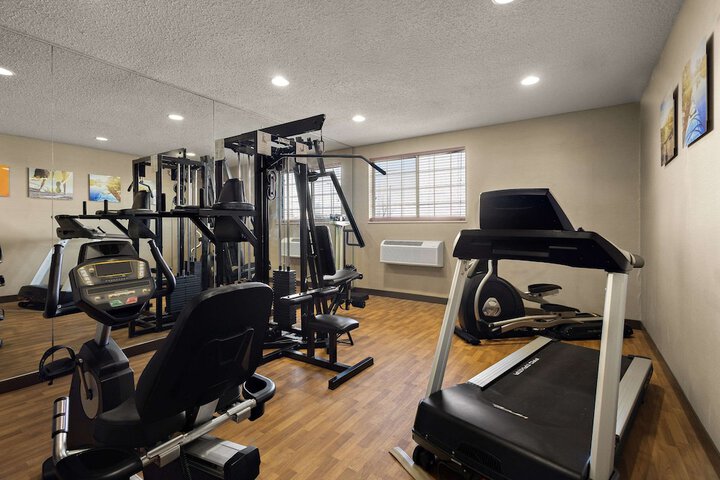 Health and Fitness 73 of 77