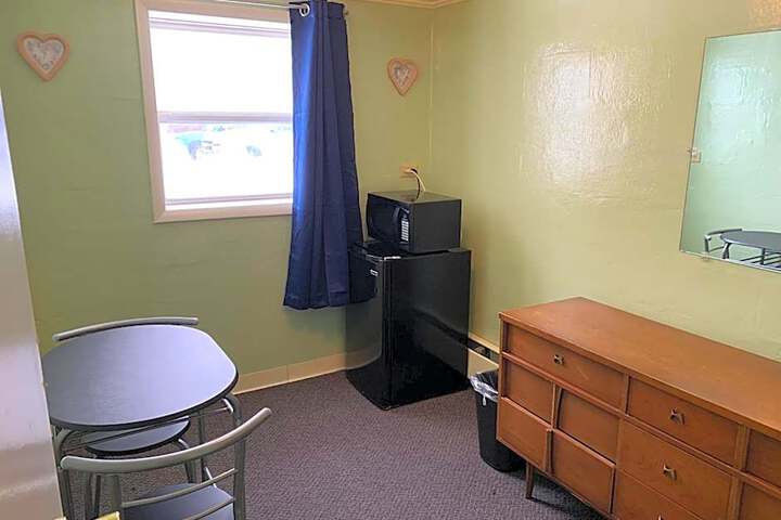 Tour Inn Motel