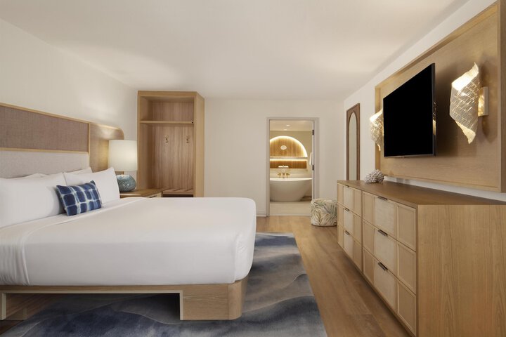 Bakers Cay Resort Key Largo Curio Collection by Hilton
