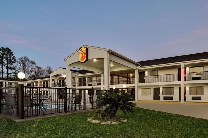 Hotel 2 of 45