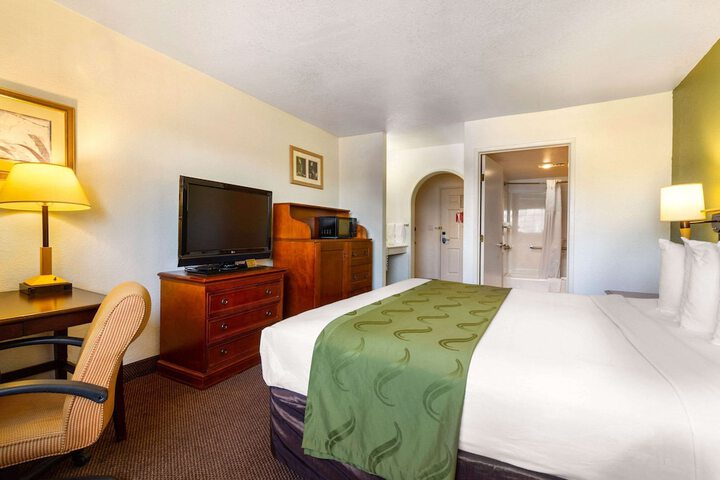 Room 31 of 36