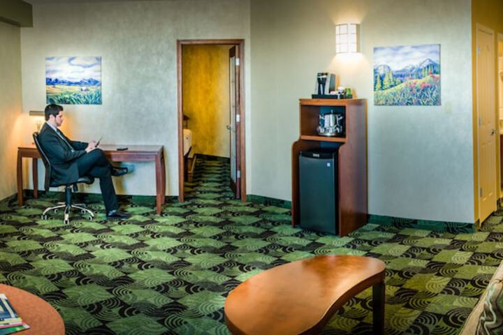 Room 15 of 43