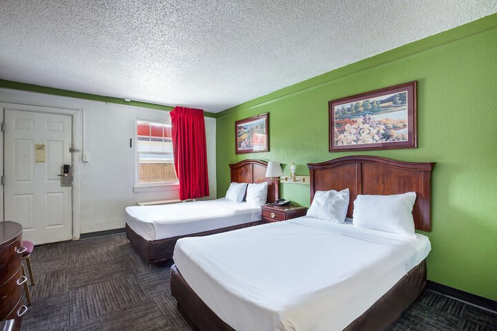 Room 22 of 57
