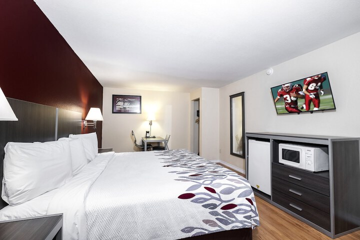 Room 21 of 36