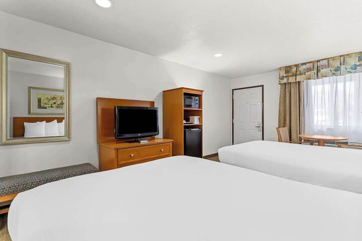 Room 22 of 40