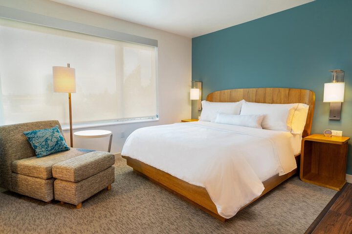 Room 32 of 44