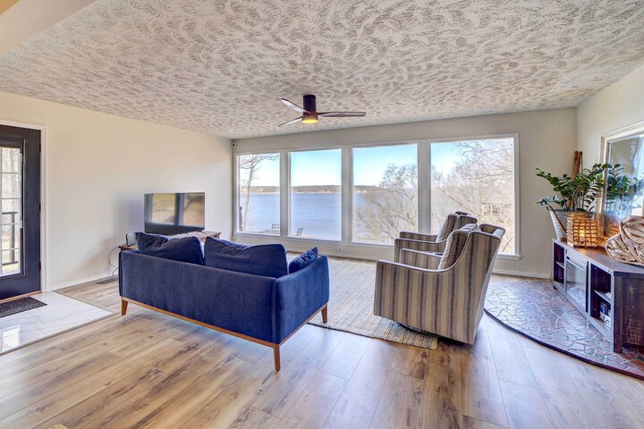 Lake Hudson Home w / Patio in Locust Grove