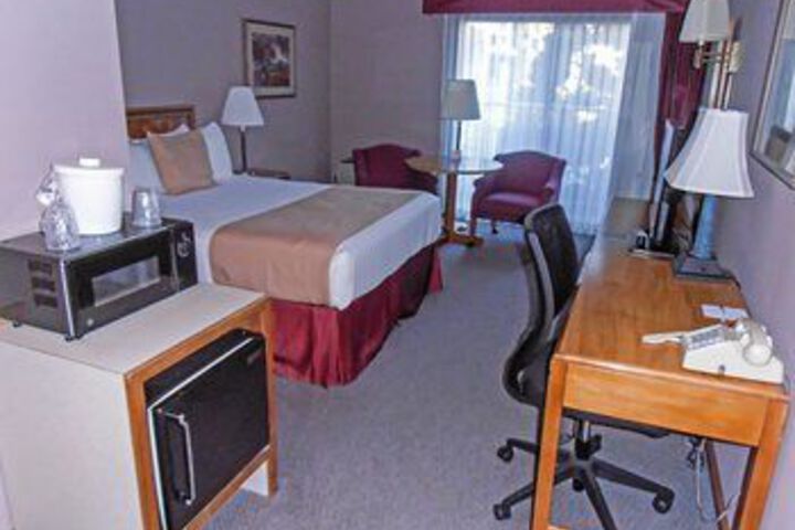 Pony Soldier Inn Gresham