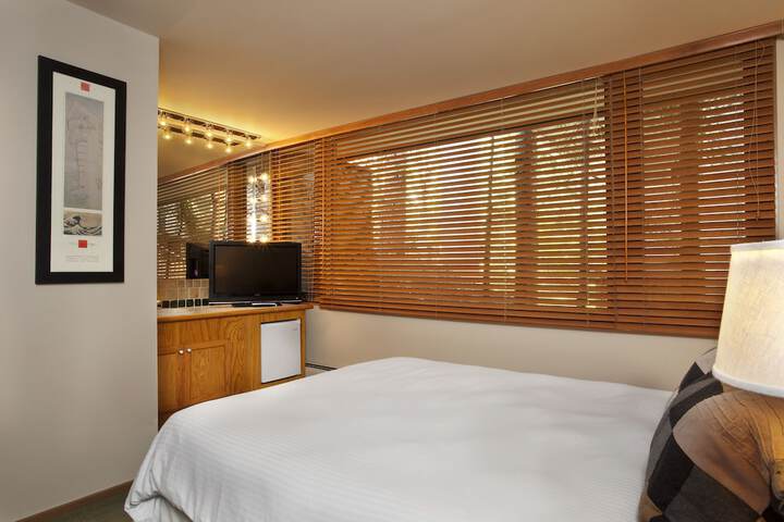 Room 12 of 31