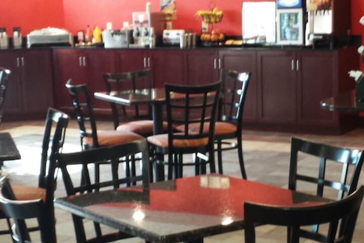 Breakfast/Coffee Service 16 of 34