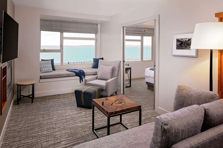 Chrysalis Inn & Spa Bellingham Curio Collection by Hilton