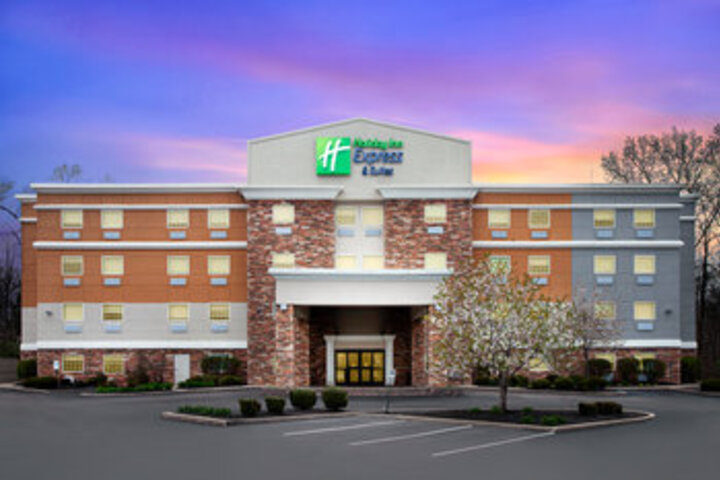Hotel 4 of 124