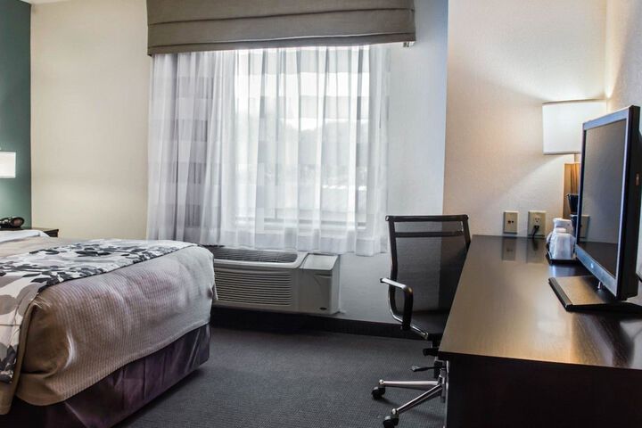 Room 29 of 42