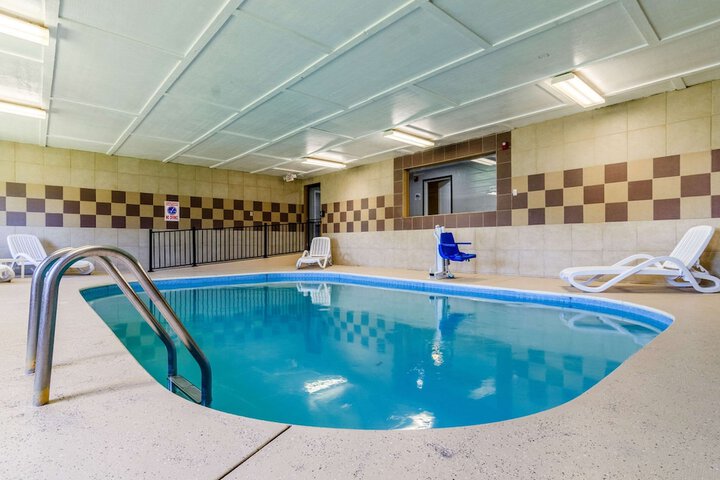 Pool 5 of 36