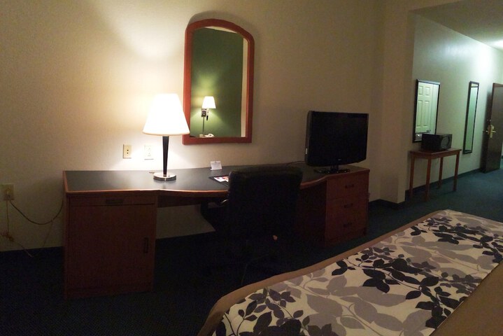 Room 29 of 55