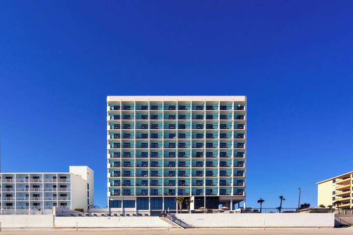 Hotel 5 of 90