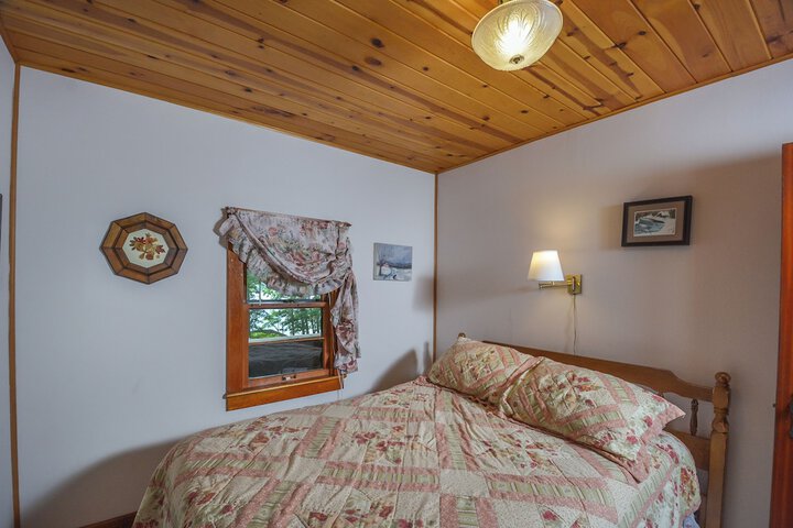 Simpsons Sanctuary by Taylor Made Deep Creek