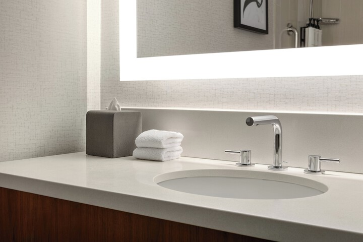 Crowne Plaza Seattle - Downtown by IHG