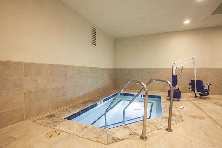 La Quinta Inn & Suites by Wyndham Morgan Hill-San Jose South