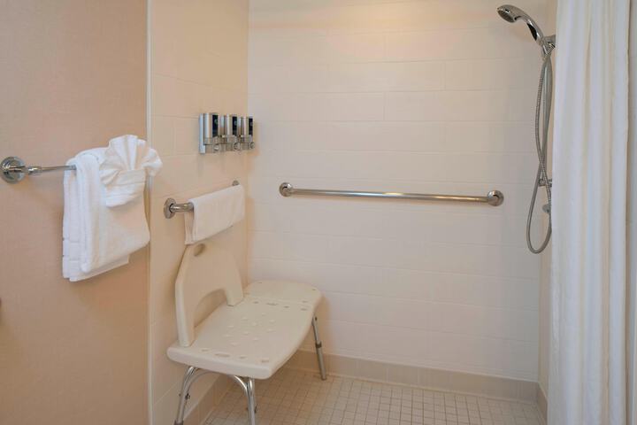 Room 7 of 21