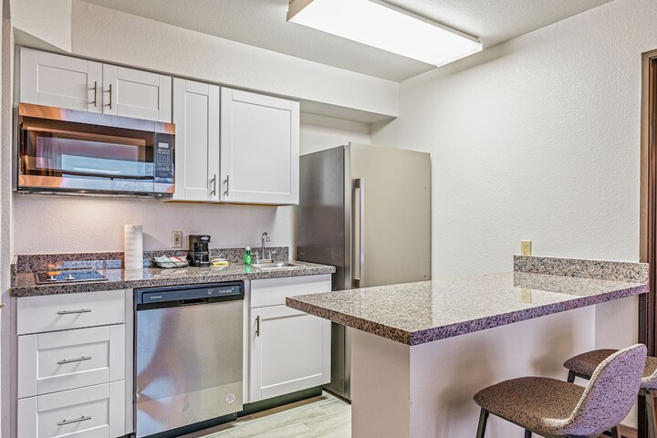 Metro Chandler Extended Stay