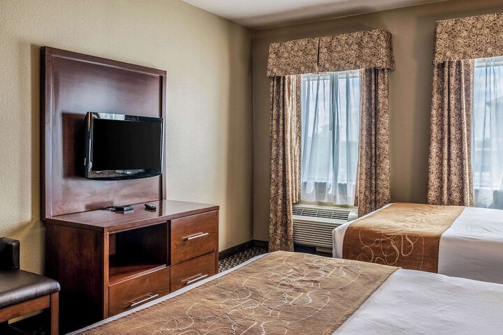 Room 22 of 40