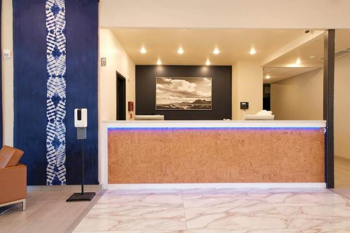Hotel Interior 10 of 22