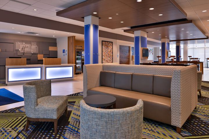 Hotel 4 of 64