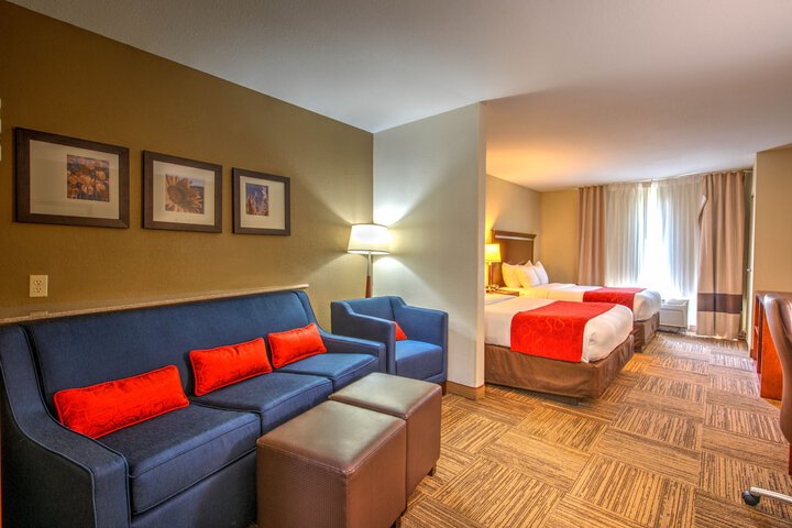 Comfort Suites Urbana Champaign University Area