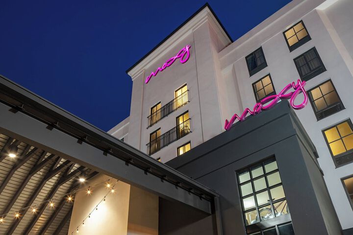 Hotel 2 of 50