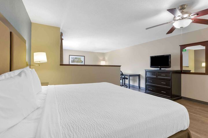Extended Stay America Select Suites Chicago OHare