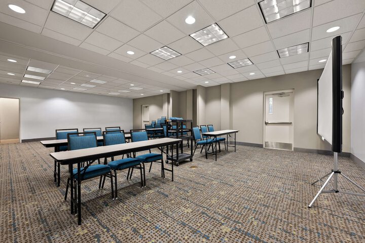 Hampton Inn Birmingham Leeds