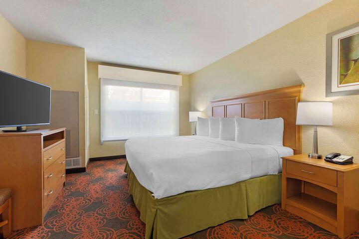 Best Western Plus Waco North