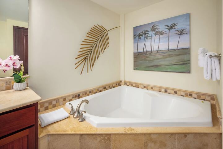 Waipouli Beach Resorts & Spa Kauai by OUTRIGGER