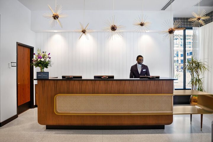Hotel 5 of 138