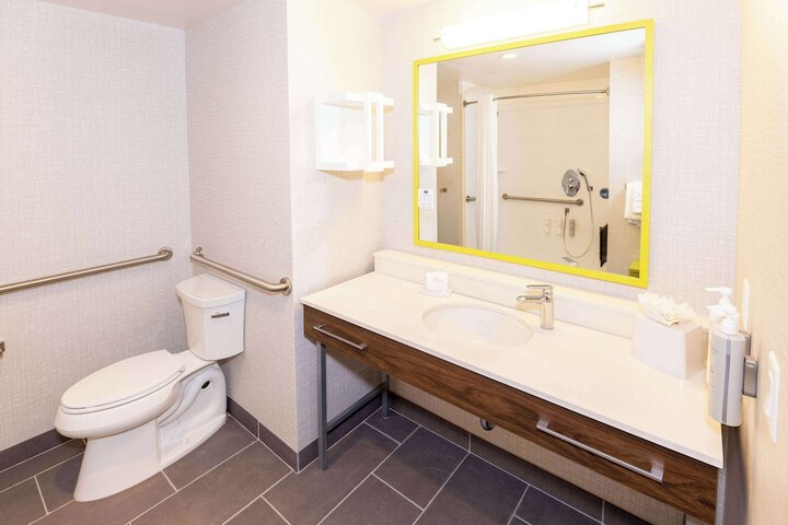 Hampton Inn Selma Ca