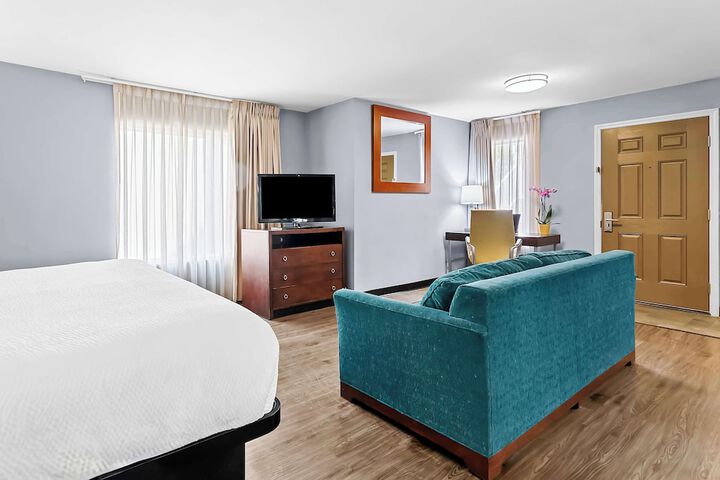 SureStay Studio by Best Western Pensacola