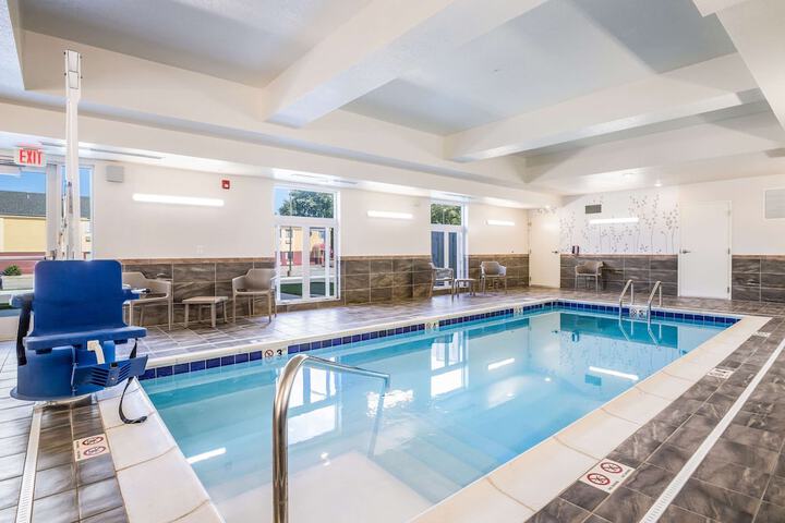 Pool 10 of 72