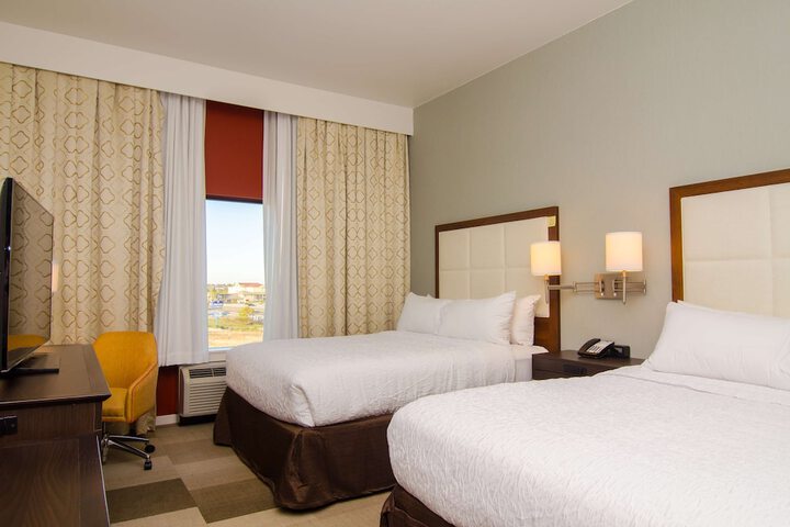 Hampton Inn & Suites Huntsville