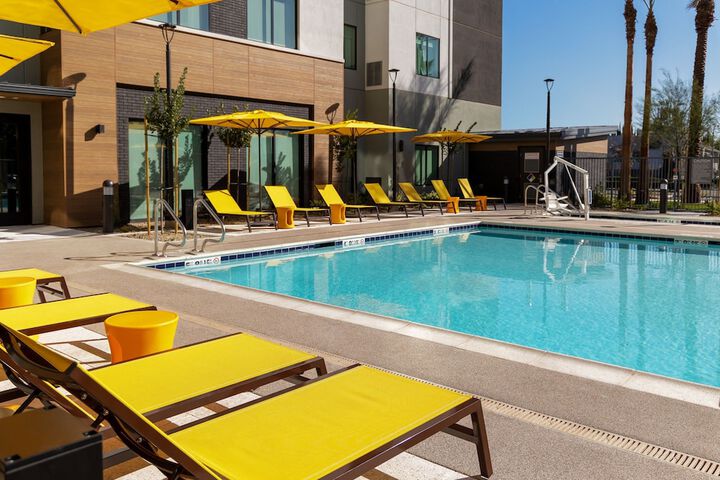 Pool 4 of 51