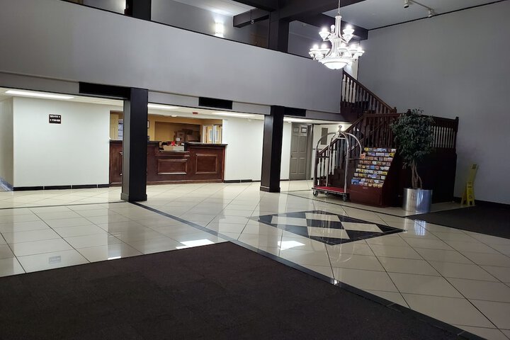 Royal Inn
