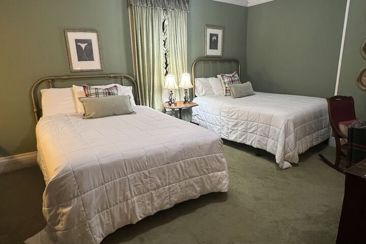 Room 50 of 65