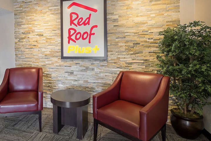 Red Roof Inn PLUS+ Boston - Framingham