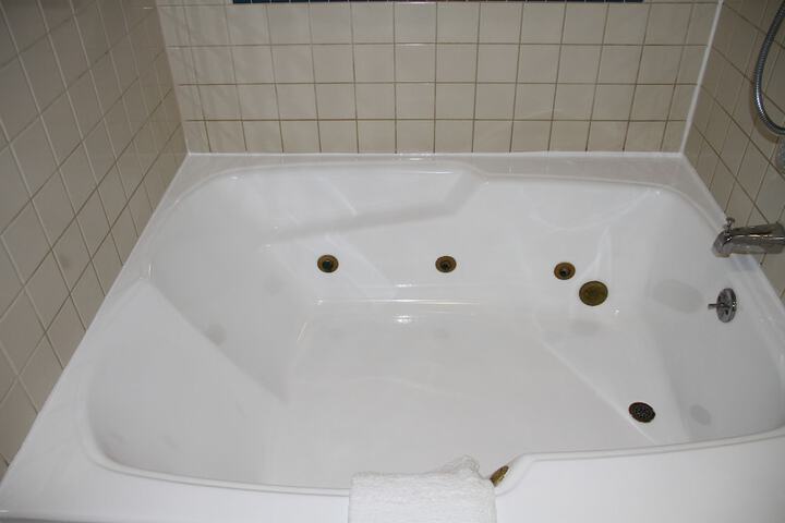 Hot Tub 116 of 135