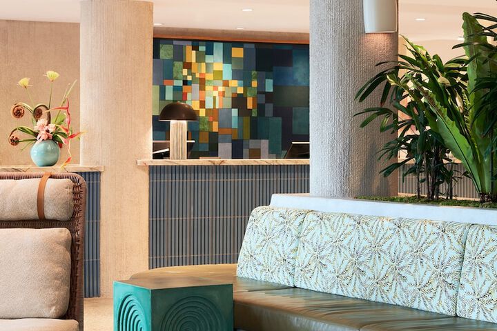 Hotel Interior 28 of 127
