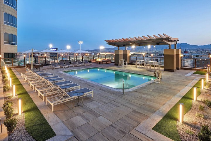 Pool 4 of 51