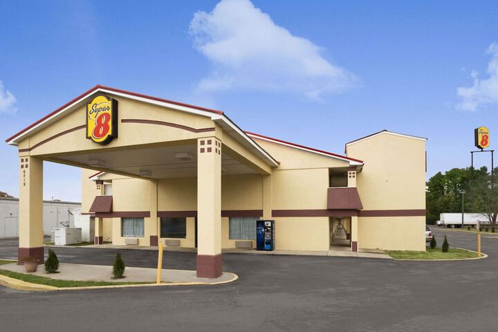 Super 8 by Wyndham Chattanooga / East Ridge