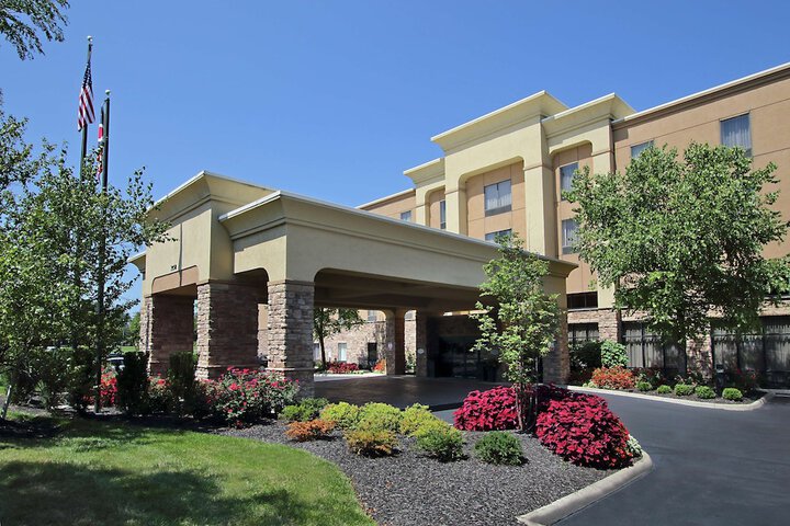 Hotel 3 of 34