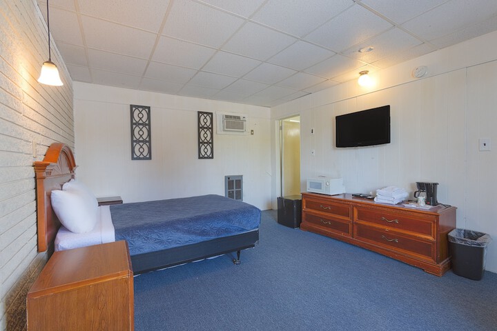 Room 32 of 78